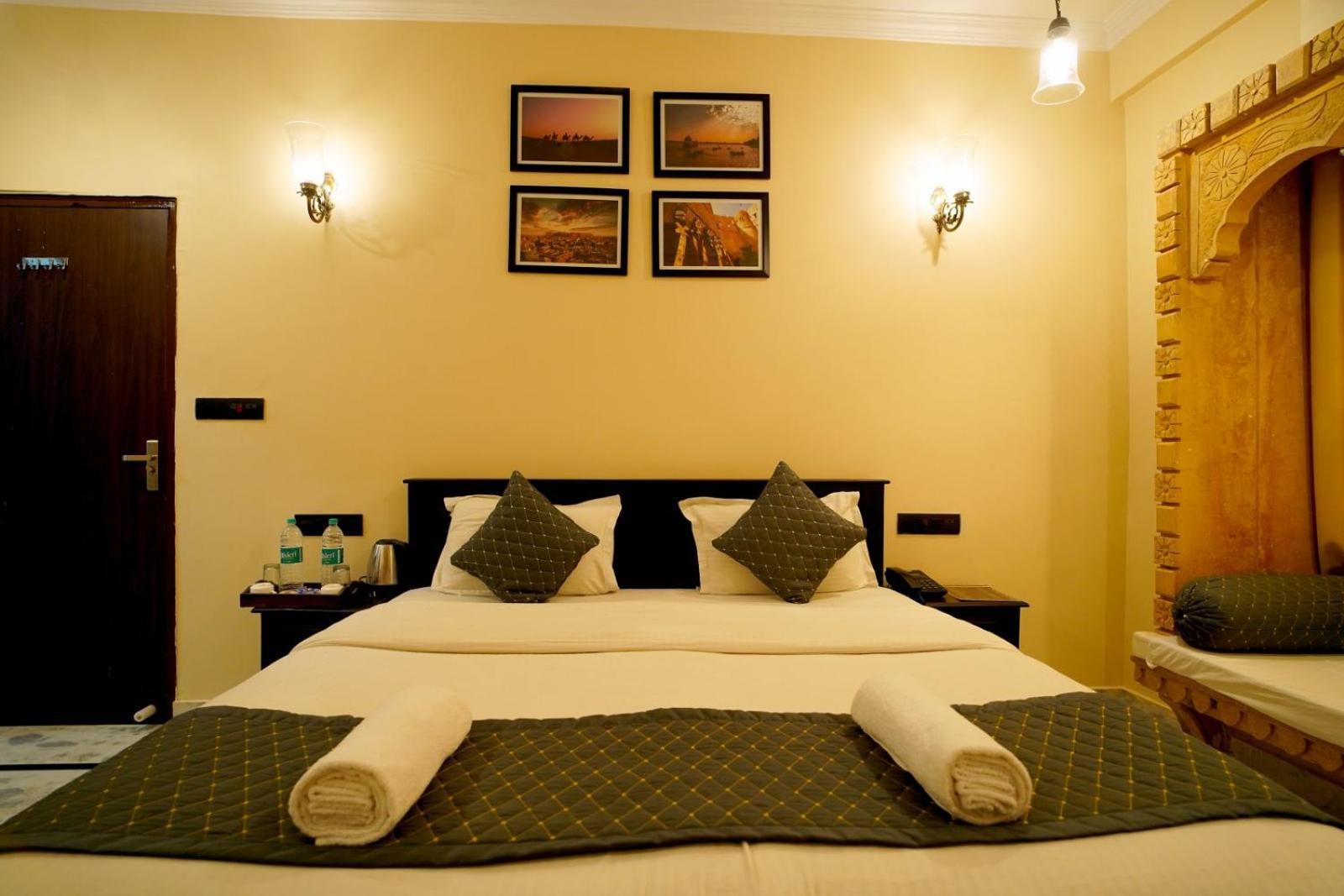 Hotel Vasshifa Palace Jaisalmer Exterior foto