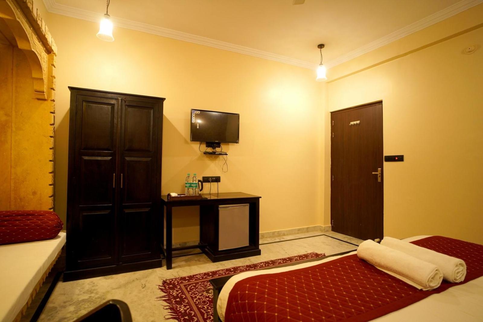 Hotel Vasshifa Palace Jaisalmer Exterior foto
